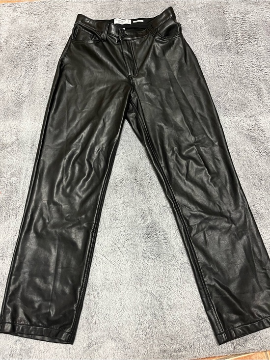 Abercrombie & Fitch Pants - Abercrombie & Fitch Vegan Leather 90’s Straight Leg Pants - Black size 29/8